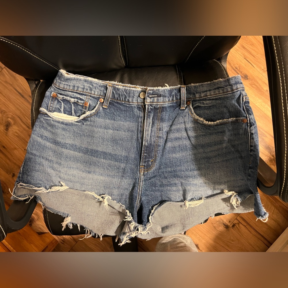 Abercrombie shorts